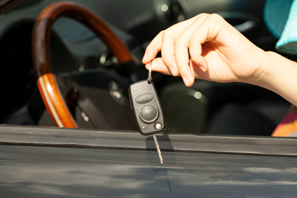 Alternatives to Hiding a Spare Car Key